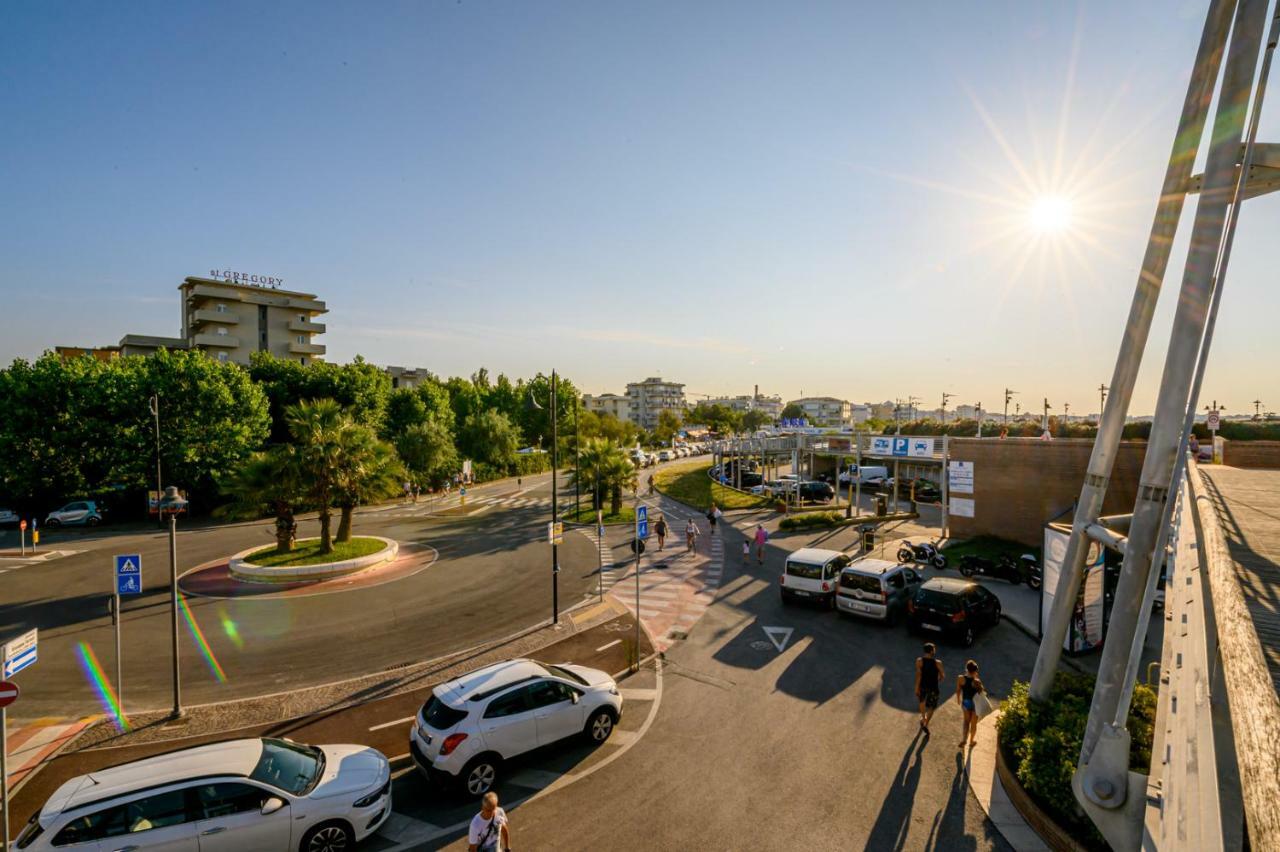 Hotel St Gregory Park Rimini Exterior foto